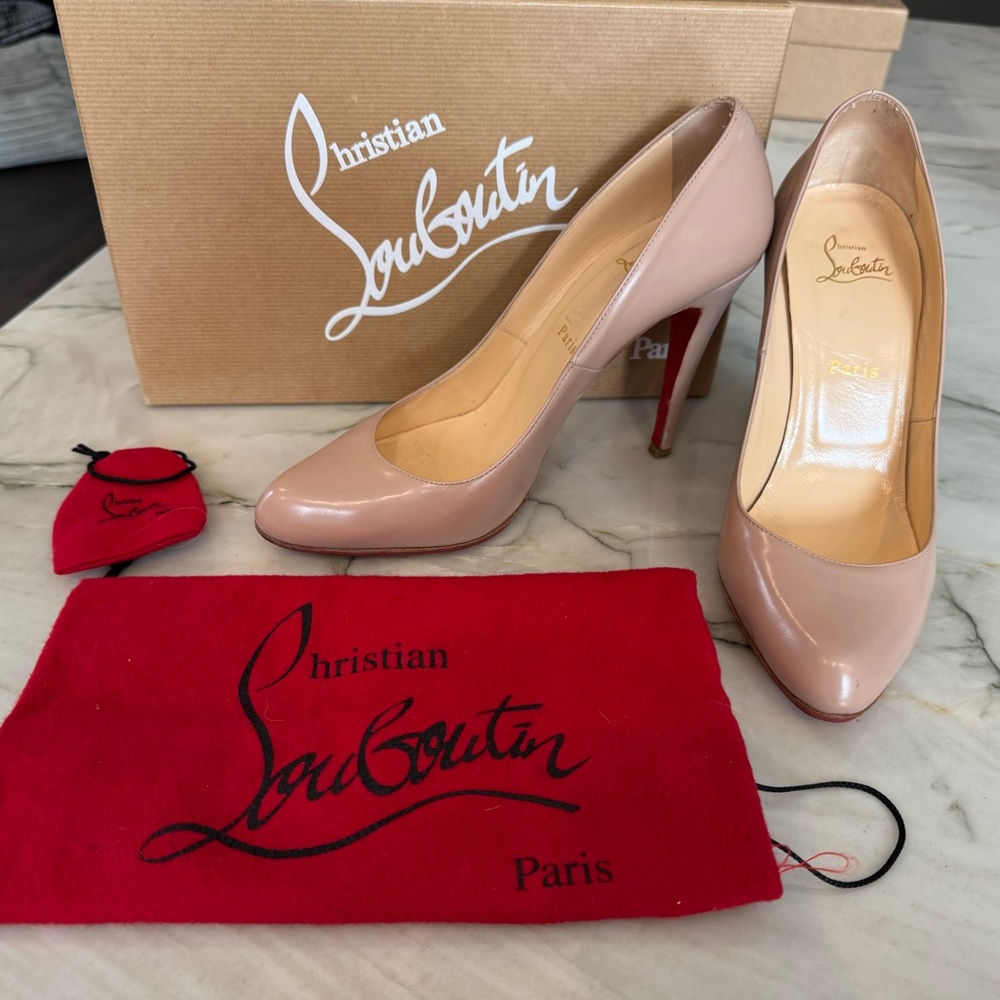 Christian Louboutin Decollete 100 Jazz Calf- Nude